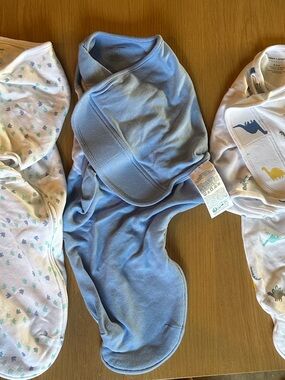 aden + anais White Baby swaddle set with Teal and Yellow Accents